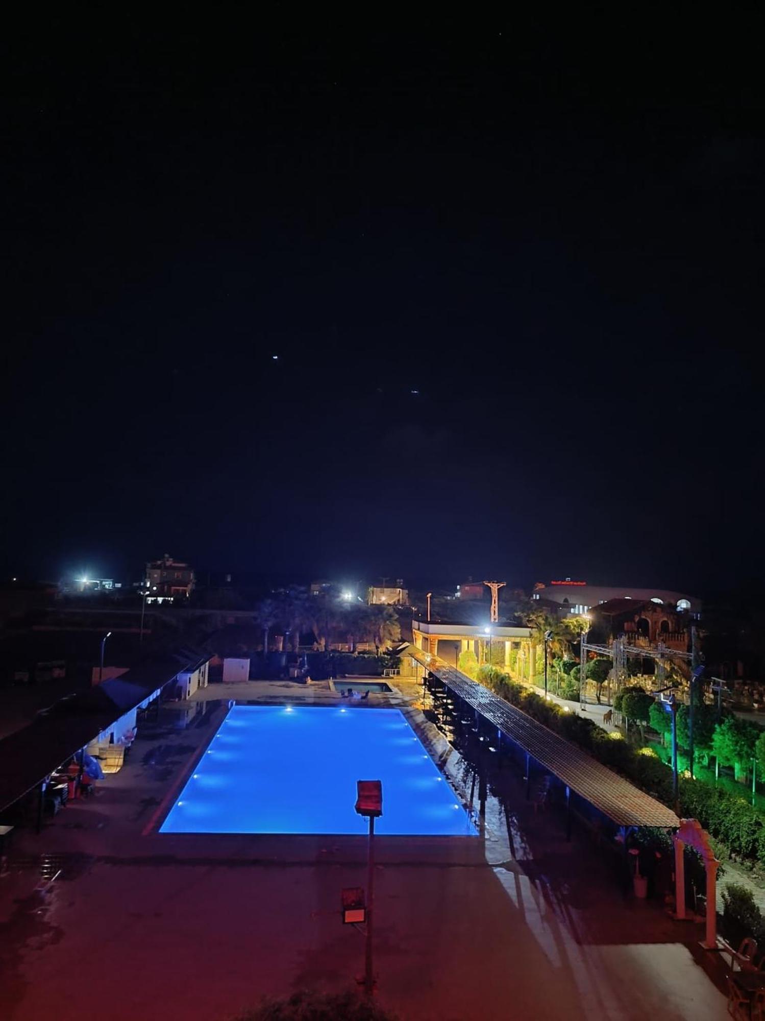 Truva Life Hotel Samandag Exterior photo